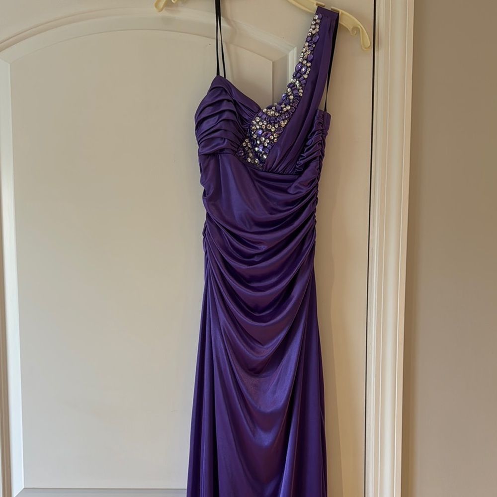 Purple One-Shoulder Dress